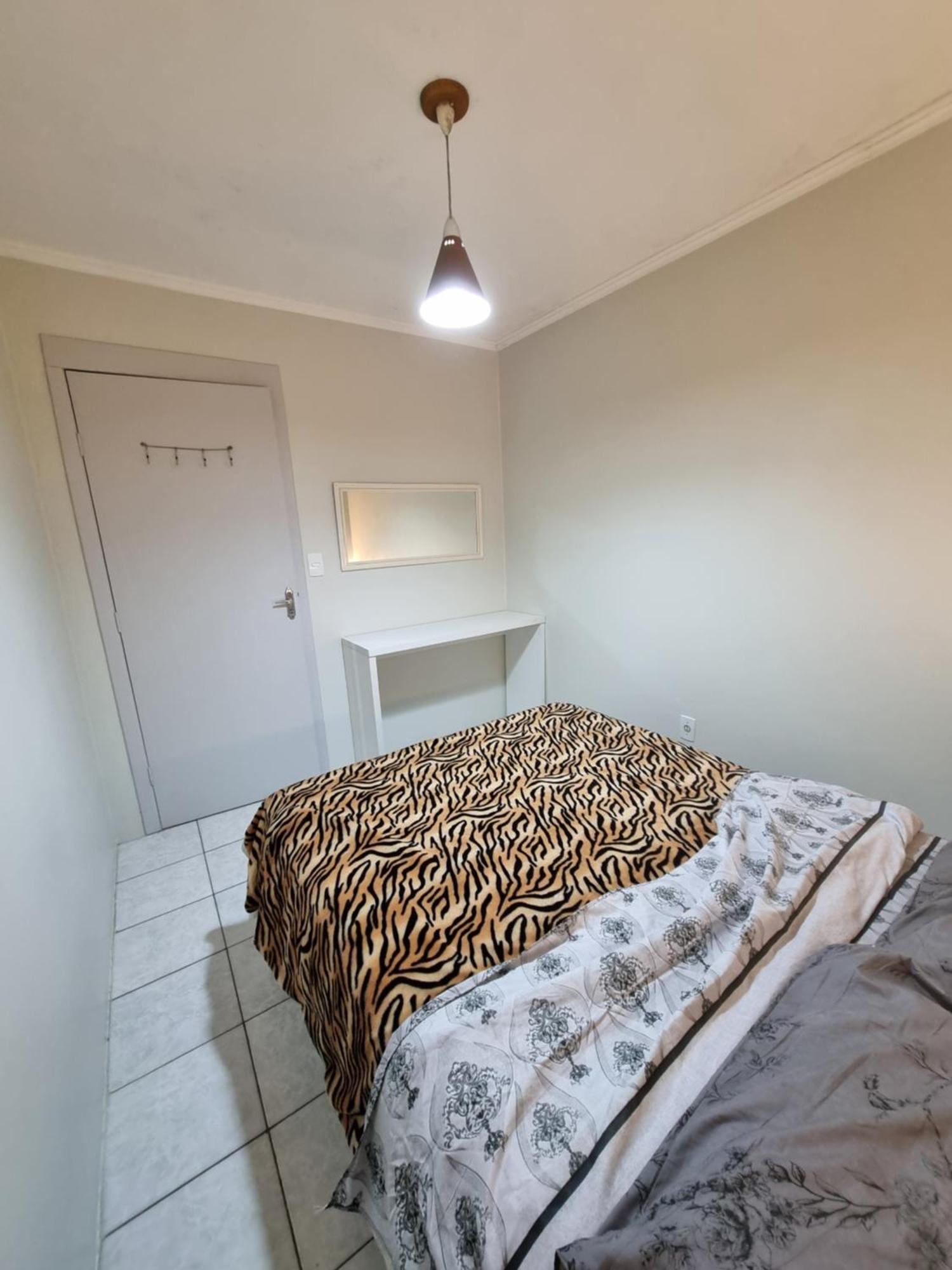 Apto 2 Quartos, Cond Fechado, Com Vaga, 4º Andar Por Escadas Pelotas Exteriér fotografie